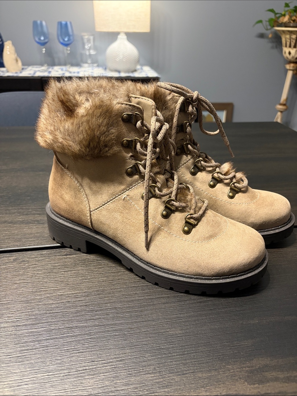 Madeline Girl Snow Suede Faux Fur Hiker Boots Beige 7.5M